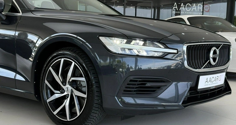 Volvo V60 cena 129900 przebieg: 164529, rok produkcji 2019 z Sztum małe 781